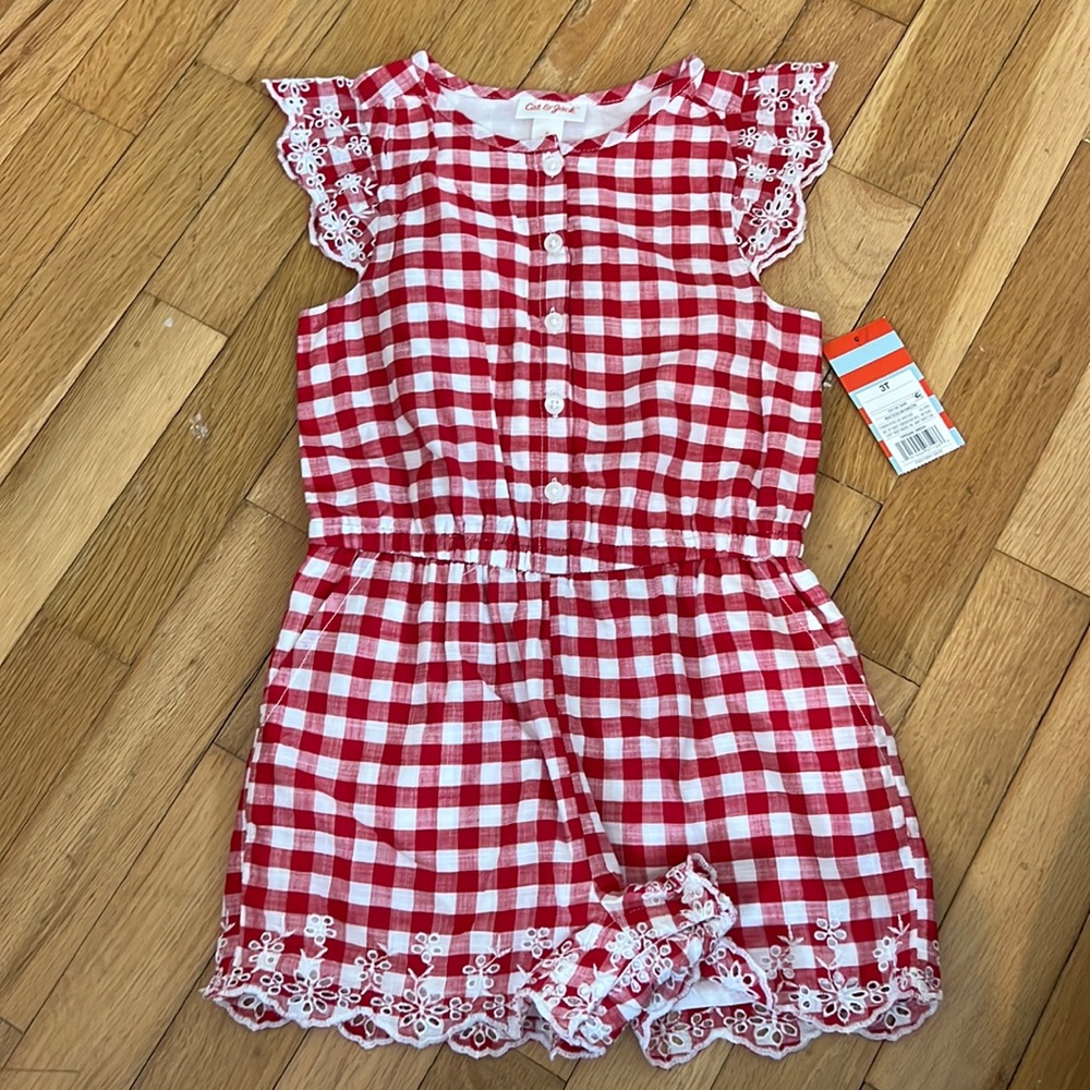 Cat and Jack Toddler Gingham Romper. Size 3T. NWT. Red/white.